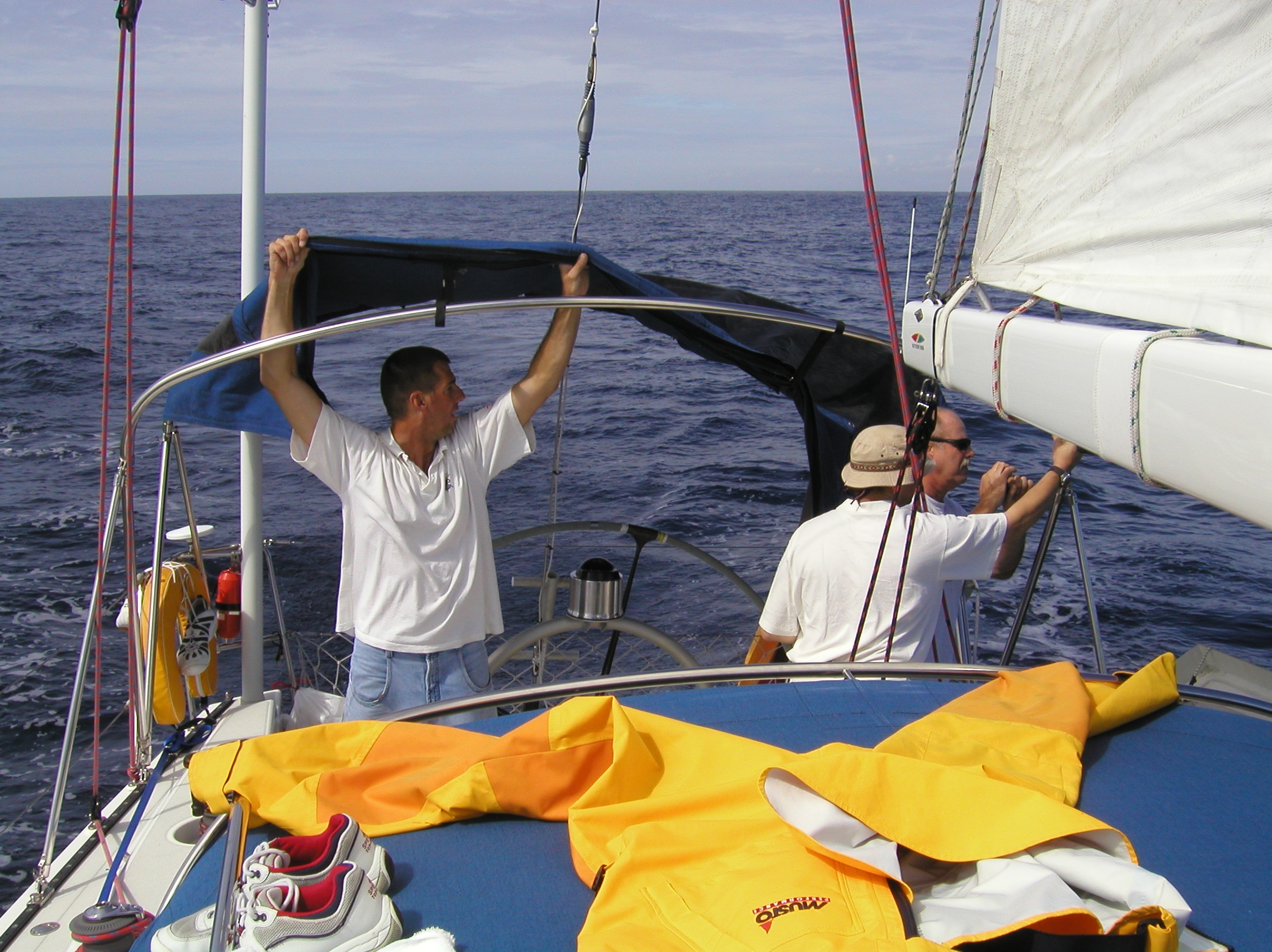18 Erecting the Bimini and drying gear