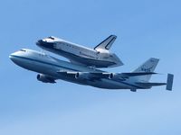 196: Endeavour flyover, 21 Sep 2012